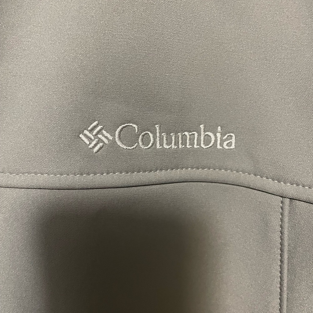 Columbia Soft Shell Jacket - image 3